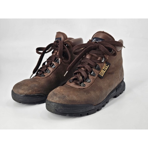 Vasque Other - Vasque Boots Goretex 7931. Waterproof. Size 6.5M Cowhide. Made In Italy. Vintage